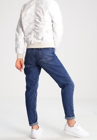 G-STAR Bomberjacka - off-white