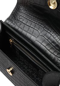 TATUUM MARGARET - Bandolera - black