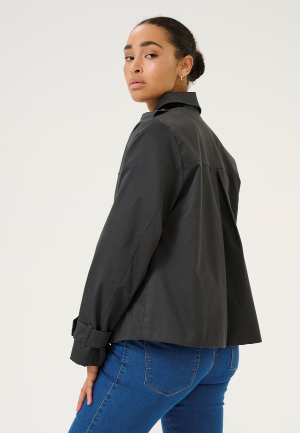 KAPATRICIA - Light jacket2