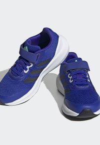 adidas Performance FALCON 3.0 ELASTIC LACE STRAP - Zapatillas running asfalto - lucid blue   legend ink   cloud white