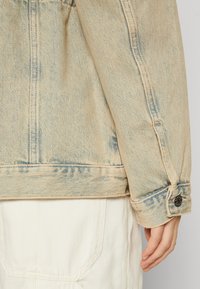 Samsøe Samsøe SAMAGGY JACKET - Jakna iz džinsa - light-blue denim/light yellow