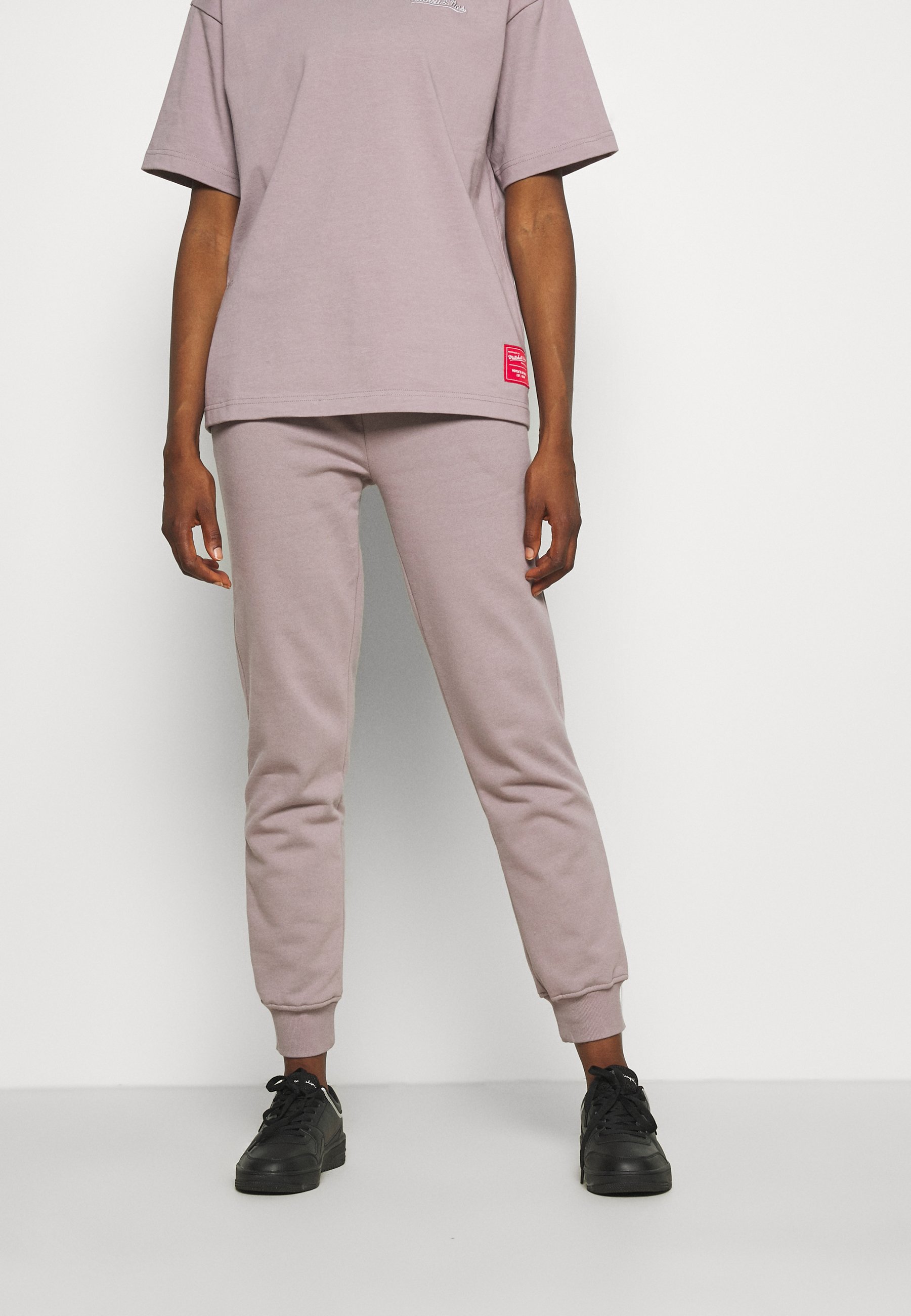 Femme BRANDED WOMENS ESSENTIAL - Pantalon de survêtement Femme BRANDED WOMENS ESSENTIAL - Pantalon de survêtement