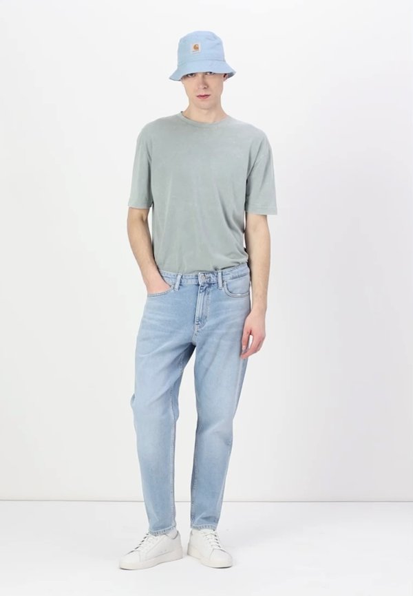 ISAAC  - Relaxed fit jeans - denim light2