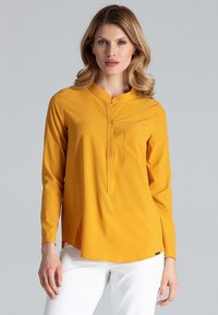 Unselected, mustard