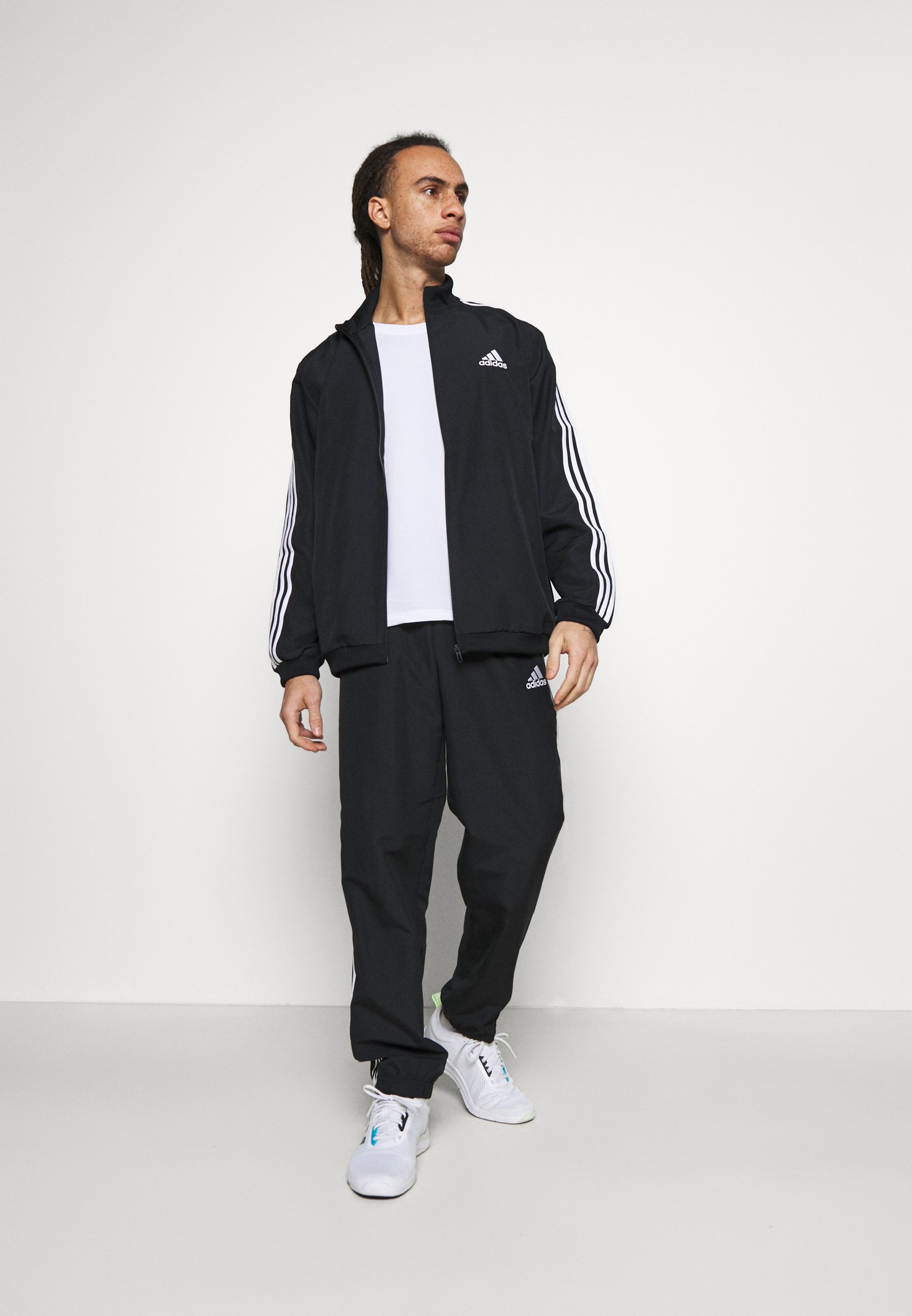 Men Tracksuit Men Tracksuit