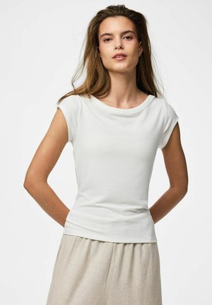 Pieces OBERTEIL MIT ANGESCHNITTENEN ÄRMELN PCSOF U-BOOT-AUSSCHNITT - T-shirt basique - bright white
