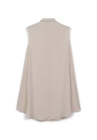 Blusa senza maniche beige con colletto e vestibilità comoda. Presenta una texture liscia e un orlo dritto sul retro. Nessuna minuteria visibile.