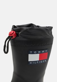 Tommy Hilfiger RUSSELL UNISEX - Stivali di gomma - black