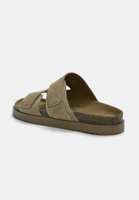 PULL&BEAR Slip-on sandaler - beige