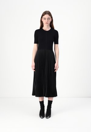 FADRIDI - Dienas kleita - black