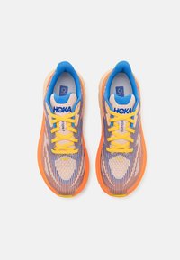 HOKA CLIFTON YOUTH UNISEX - Športni copati - ultramarine/electric tangerine