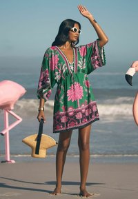 Love & Roses TROPICAL KAFTAN  - Rochie de zi - green
