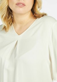 Lovely Sisters MILA - Bluse - offwhite