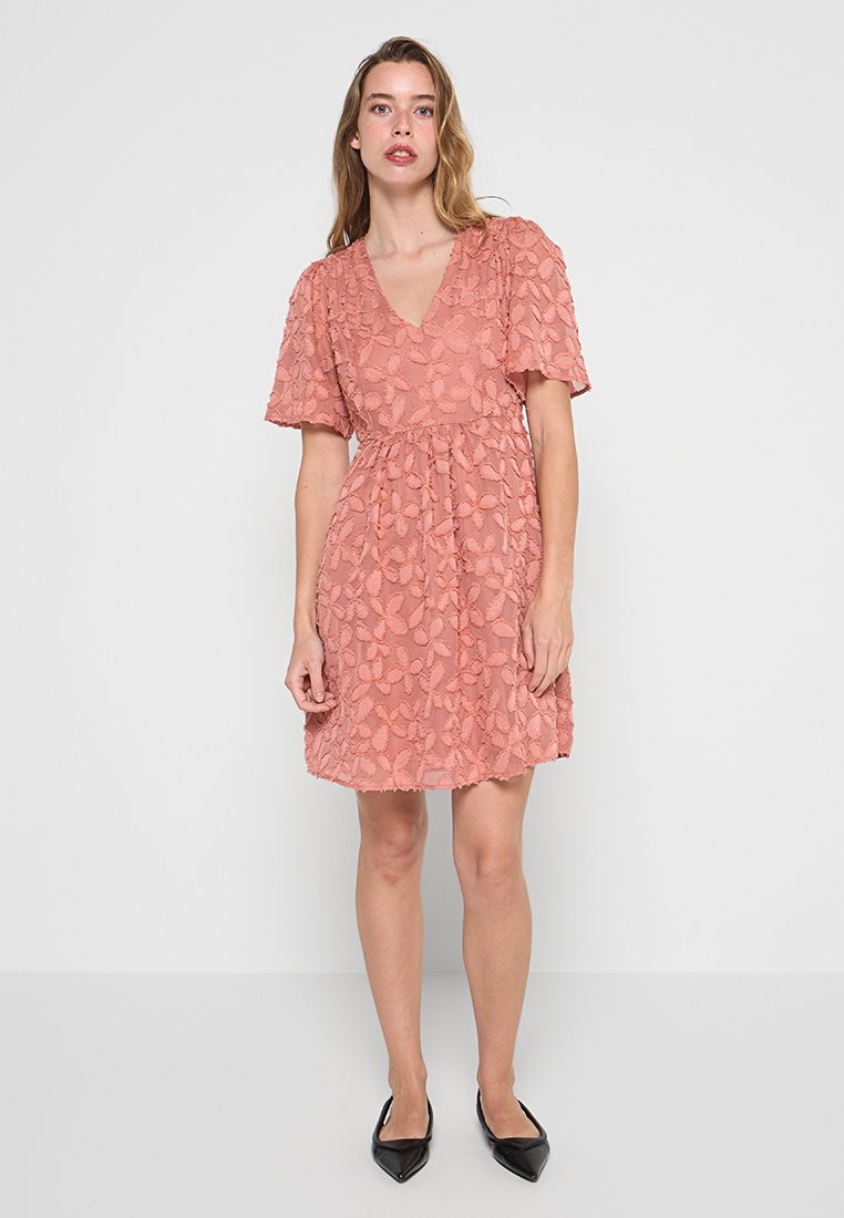 YAS Jurk roze YAS Jurk roze