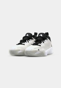 adidas Performance INITIATION - Scarpe da basket - footwear white/core black