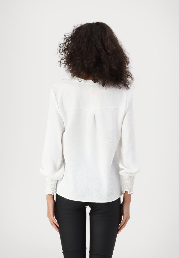 ONLMETTE V NECK SMOCK - Blouse - cloud dancer3