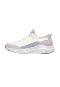 Zapatilla deportiva blanca y rosa claro con parte superior texturizada, acentos grises y una suela blanca curvada etiquetada como 'CONTOUR FOAM'.