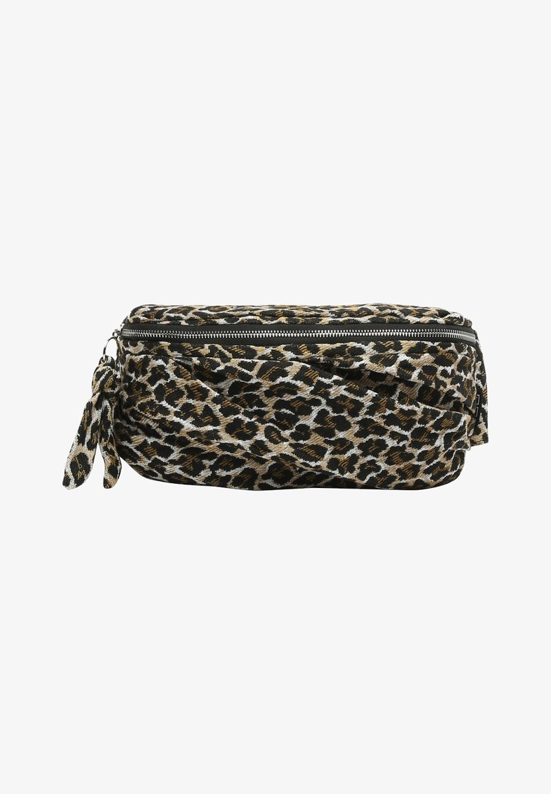 Trousse rectangulaire zippée en tissu à imprimé léopard marron, noir et blanc avec une petite boucle en tissu sur le côté.
