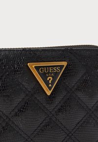 Guess GIULLY MEDIUM ZIP AROUND - Portemonnee - black