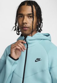 Nike Sportswear TECH - Zip-up sweatshirt - denim turquoise black