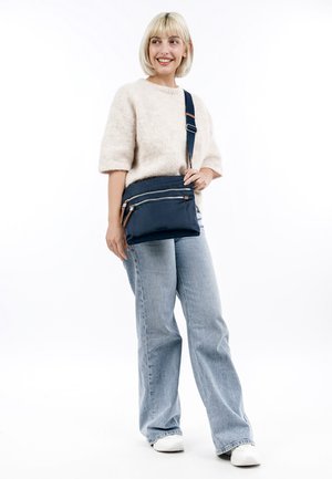 Emily & Noah UMHÄNGE ESTHER - Cross body bag - blue