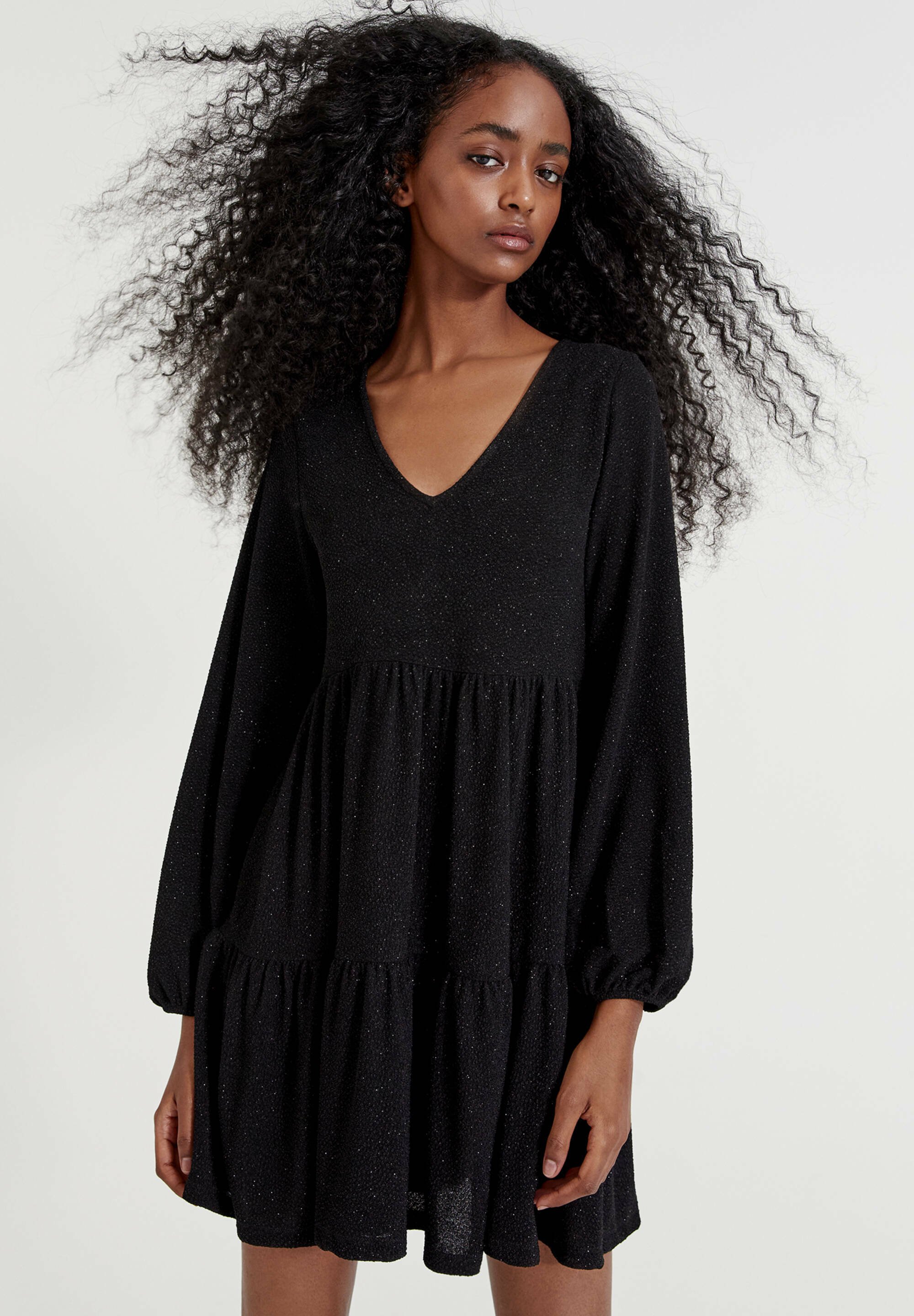 robe noir pull and bear
