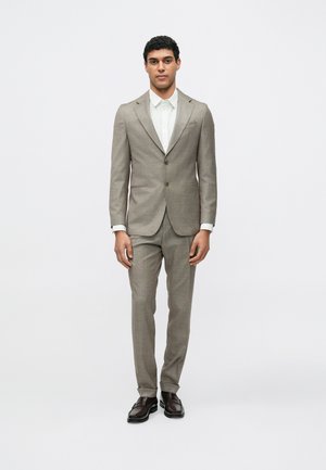 HUGE - Costum - dark beige