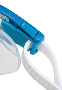 Gafas de protección transparentes con bisagra azul y banda blanca, que presentan una textura estriada para un mejor agarre y una lente suave.