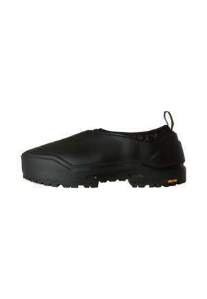 The North Face BASE CAMP WP MULE - Slip-ons - tnf black tnf black