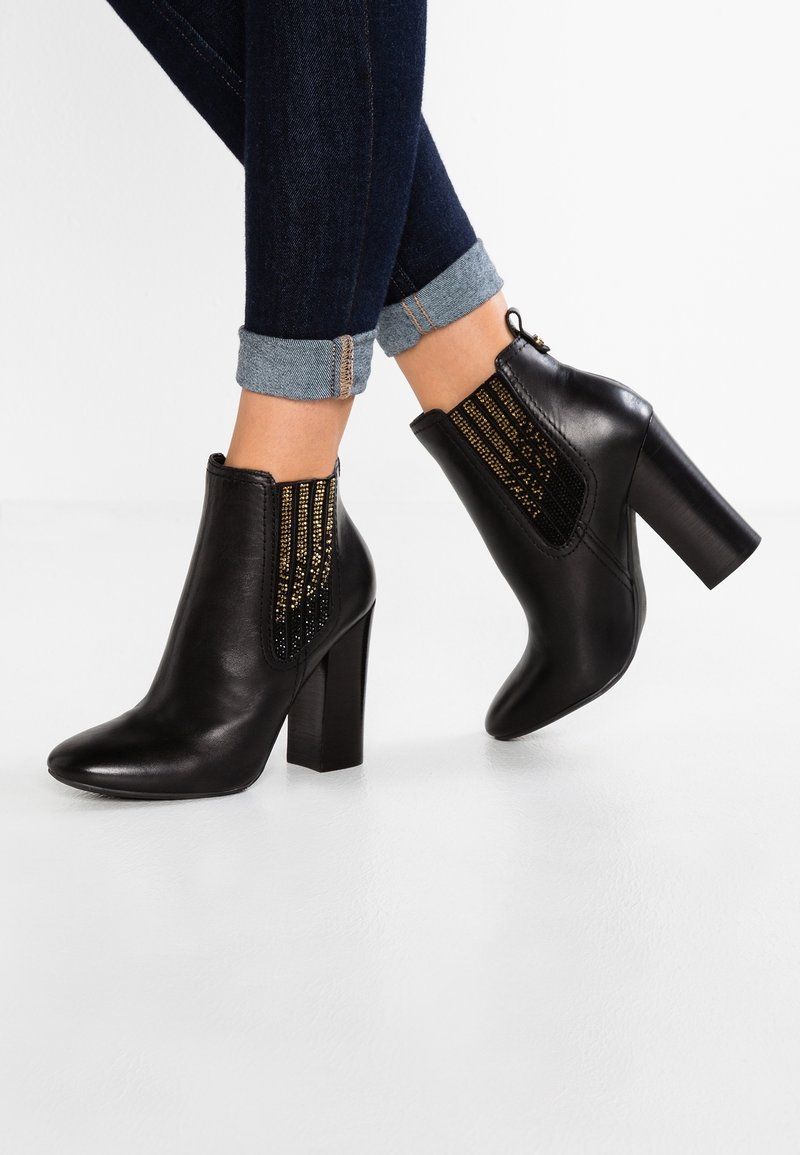 Guess Bottines à talons hauts - black