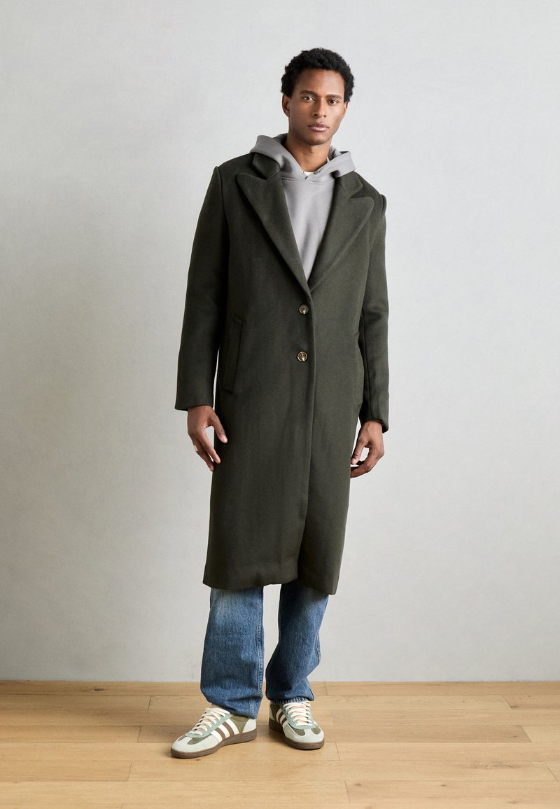 Heathe AKINWALE COAT - Κλασικό παλτό - green