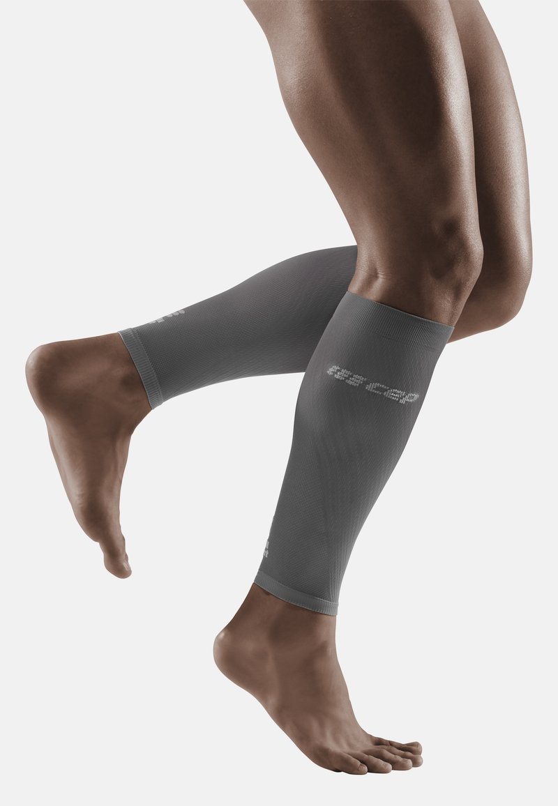 CEP ULTRALIGHT COMPRESSION CALF SLEEVES Beinwärmer grey light grey