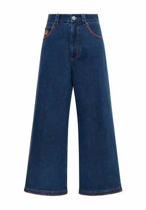 Jean en denim à jambes larges de couleur bleu foncé avec coutures orange, design à cinq poches et fermeture par bouton à la taille. Tissu épais.