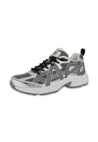 Chaussure de sport blanche et argentée avec tige en maille, panneaux texturés, lacets noirs et semelle en caoutchouc robuste. Comprend des accents réfléchissants et un amorti.