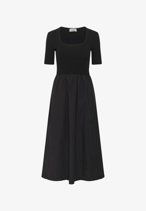 Soaked in Luxury SIMONE PHOEBE - Freizeitkleid - black