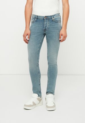 JJIGLENN JJCOOPER - Blugi slim fit - light blue denim