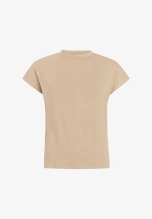 T-shirt beige à manches courtes, présentant un col haut, un tissu léger et une coupe décontractée avec une texture lisse.