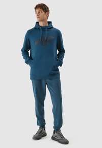 4F - Bluza z kapturem