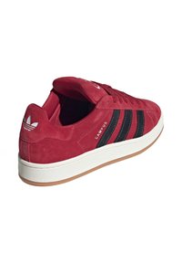 adidas Originals Campus 00S - Scarpe da camminata - red
