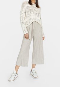 Stradivarius Pantalon classique - beige