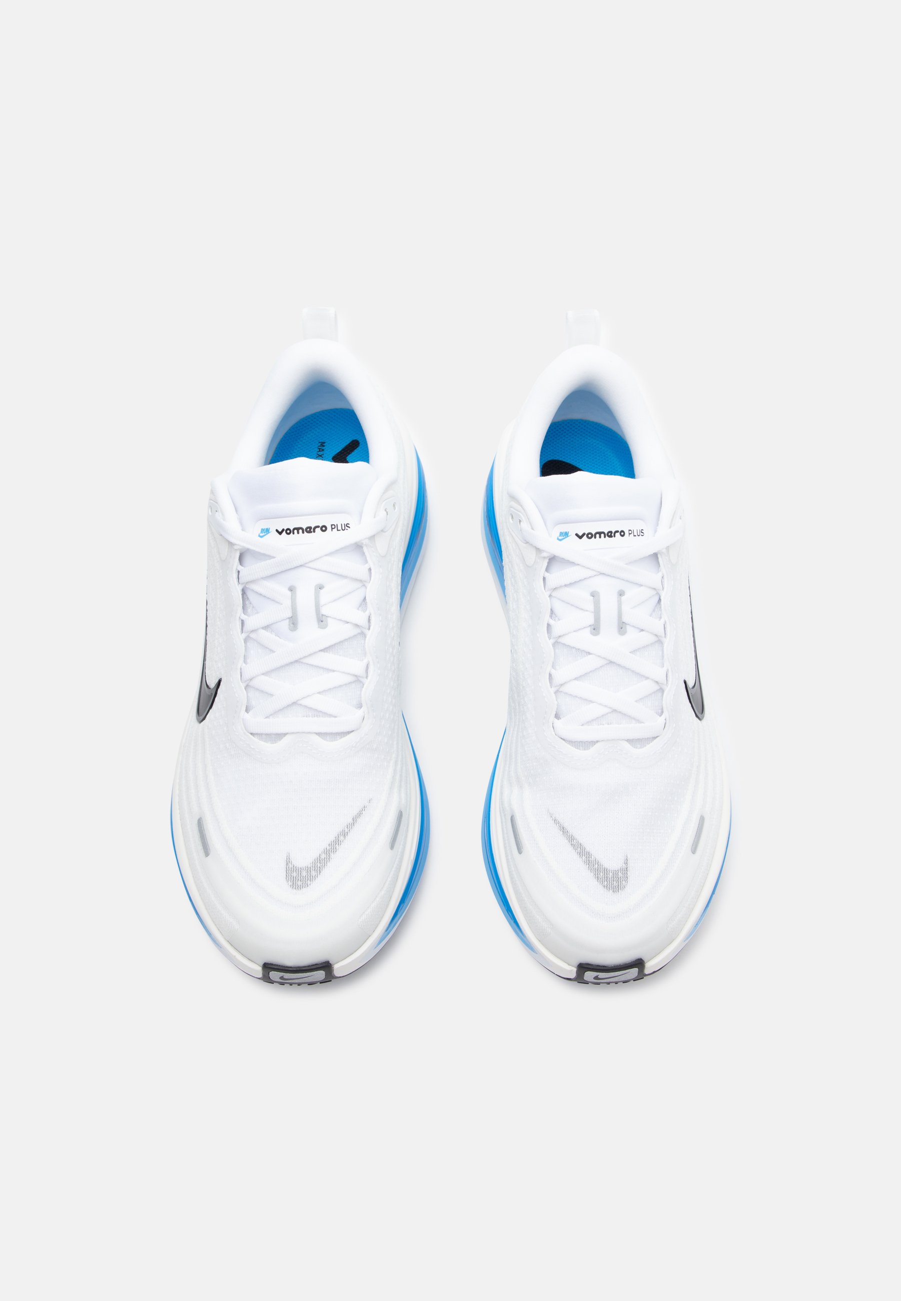 Nike Performance VOMERO PLUS - Laufschuh Straße - white/black/blue