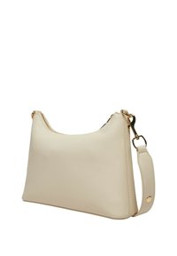 Borsa a spalla in ecopelle beige con una texture liscia, parte superiore curva, chiusura con zip e tracolla rimovibile con hardware dorato.