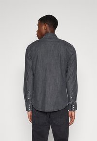 Wrangler 27MW - Camicia - black jack