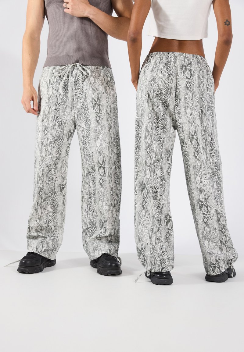YOURTURN - UNISEX - Trousers - grey, Enlarge