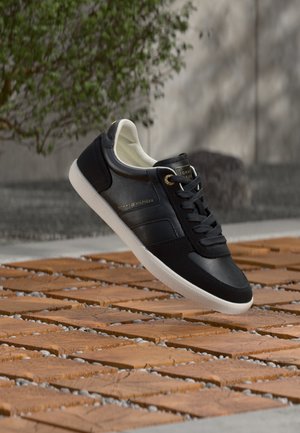 Tommy Hilfiger, TRIBECA PREMIUM, czarny