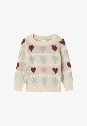 Strickpullover mit einem hellcremefarbenen Grund, verziert mit Herz- und Heißluftballonmustern in Rot-, Rosa- und Grüntönen. Rippstrickkragen und -bündchen.