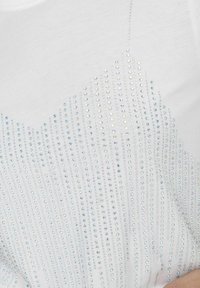 ONLY ONLBILLIE  - T-shirts print - cloud dancer