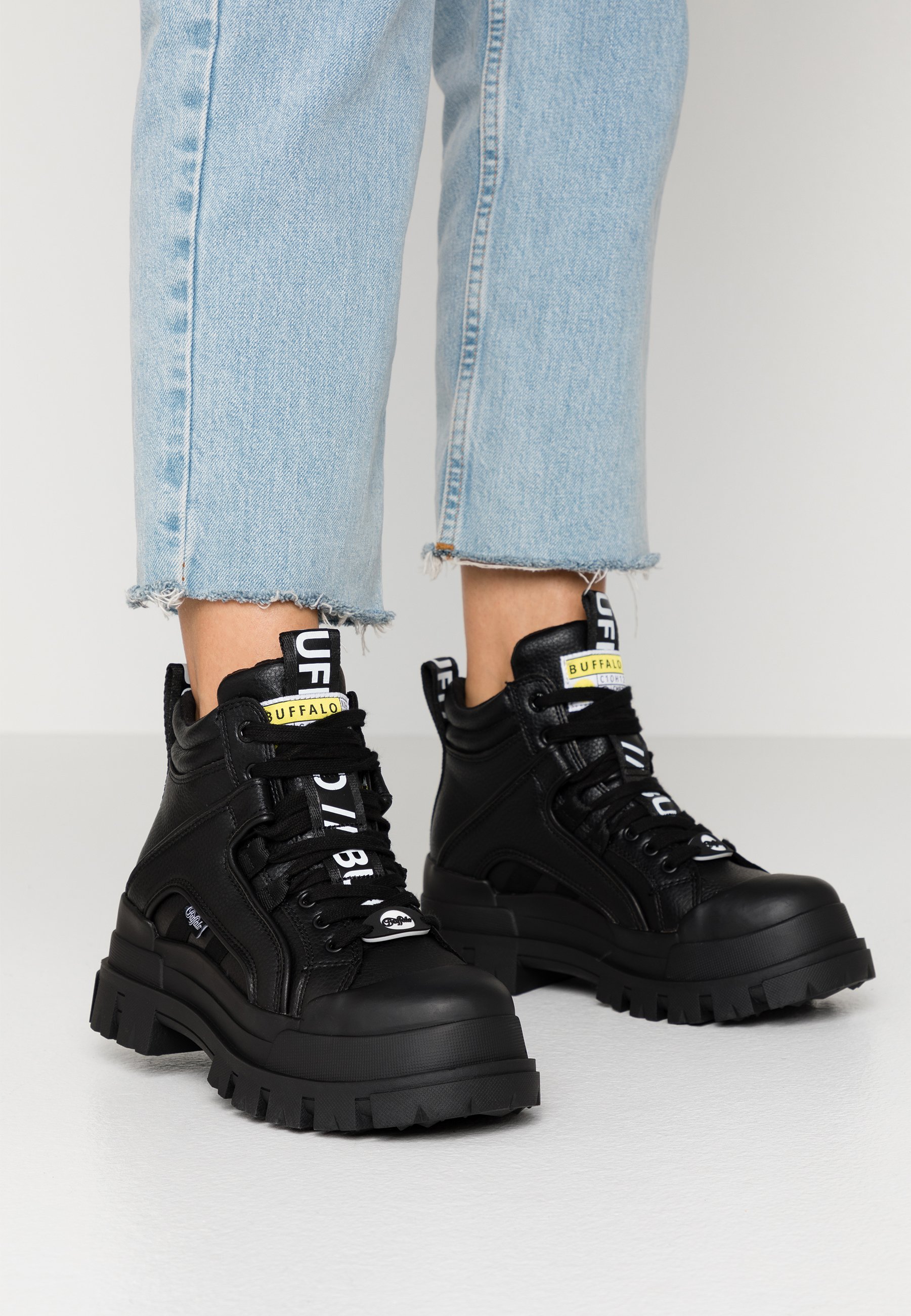 Buffalo ASPHA MID Høye joggesko blacksvart Zalando.no Buffalo ASPHA MID Høye joggesko blacksvart Zalando.no