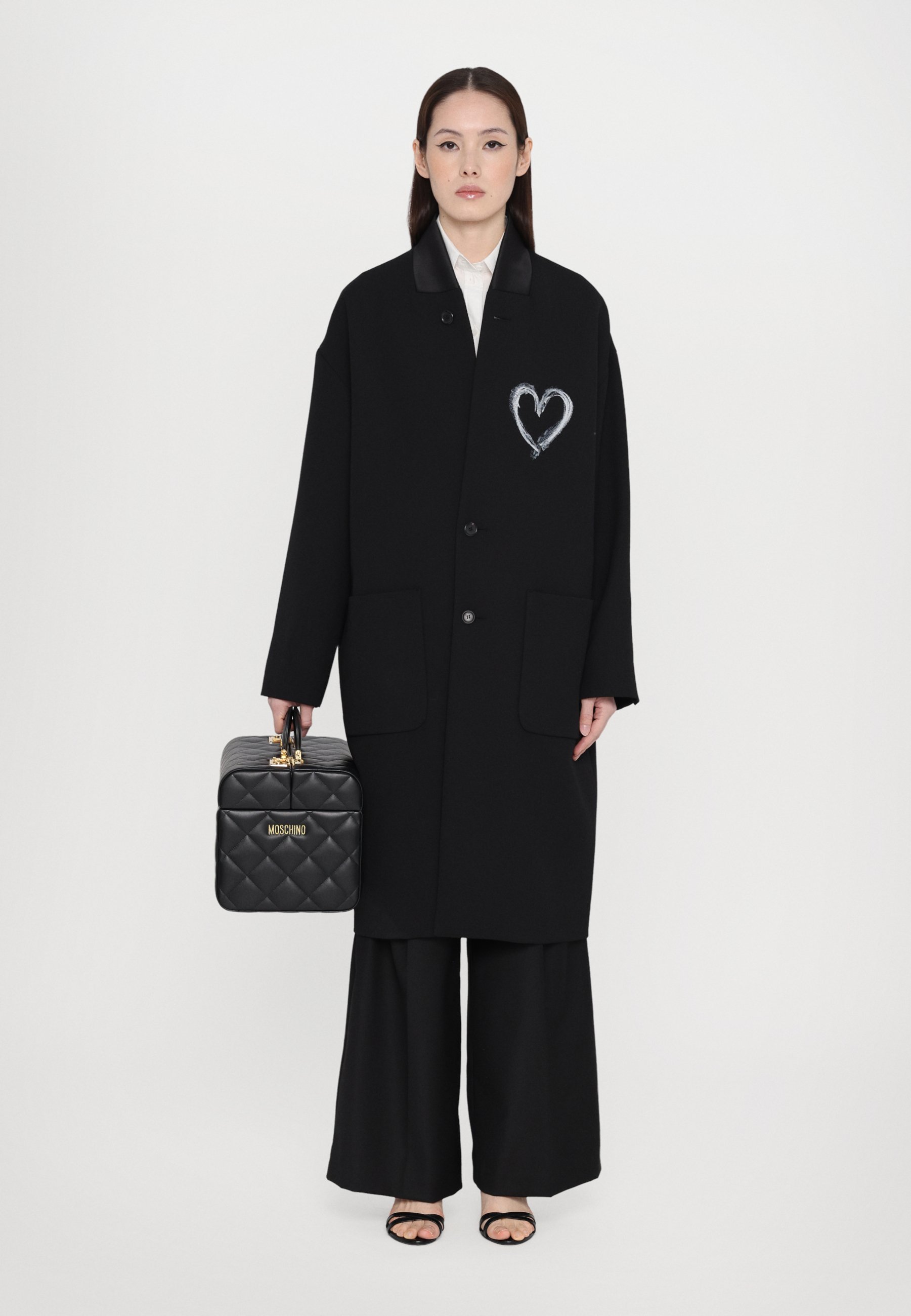 【関税込み】Moschino ブラック Tool Box バッグ Tool Box Bag | Moschino
