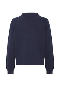 Pull tricoté bleu marine avec un col à revers, manches longues, poignets côtelés et une coupe courte. Texture lisse avec des détails de couture fins.